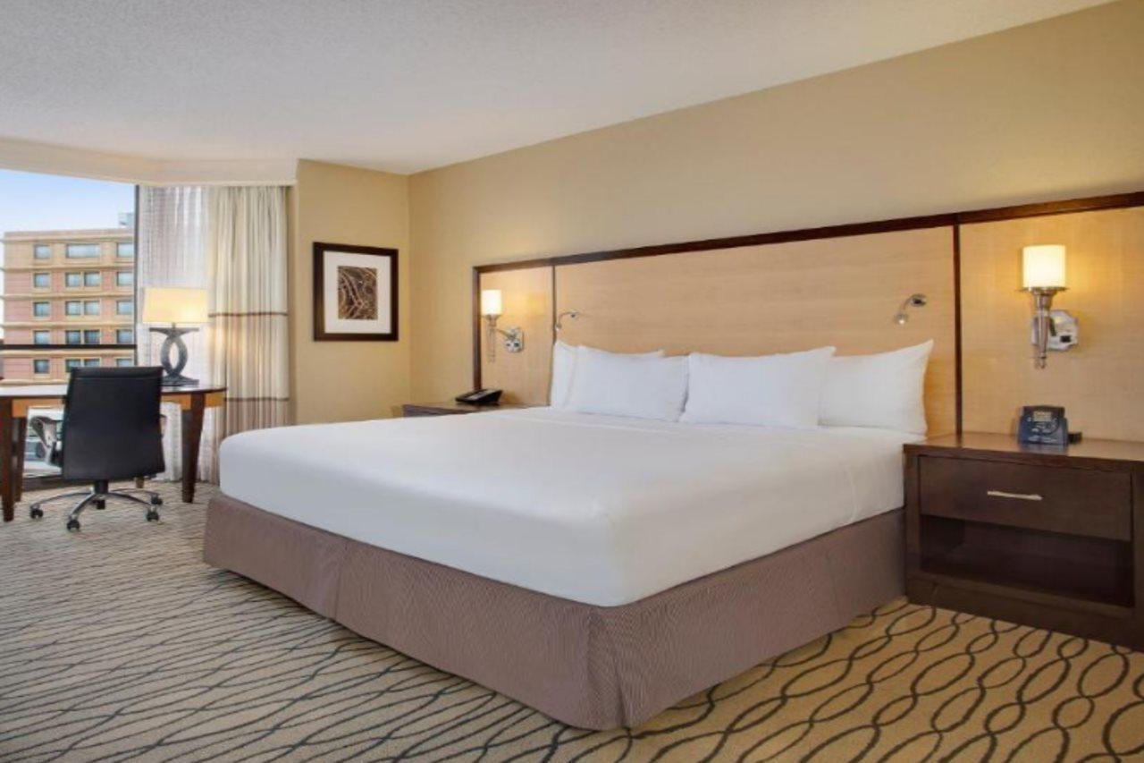 Hilton Rosemont Chicago O'Hare Hotel Eksteriør billede